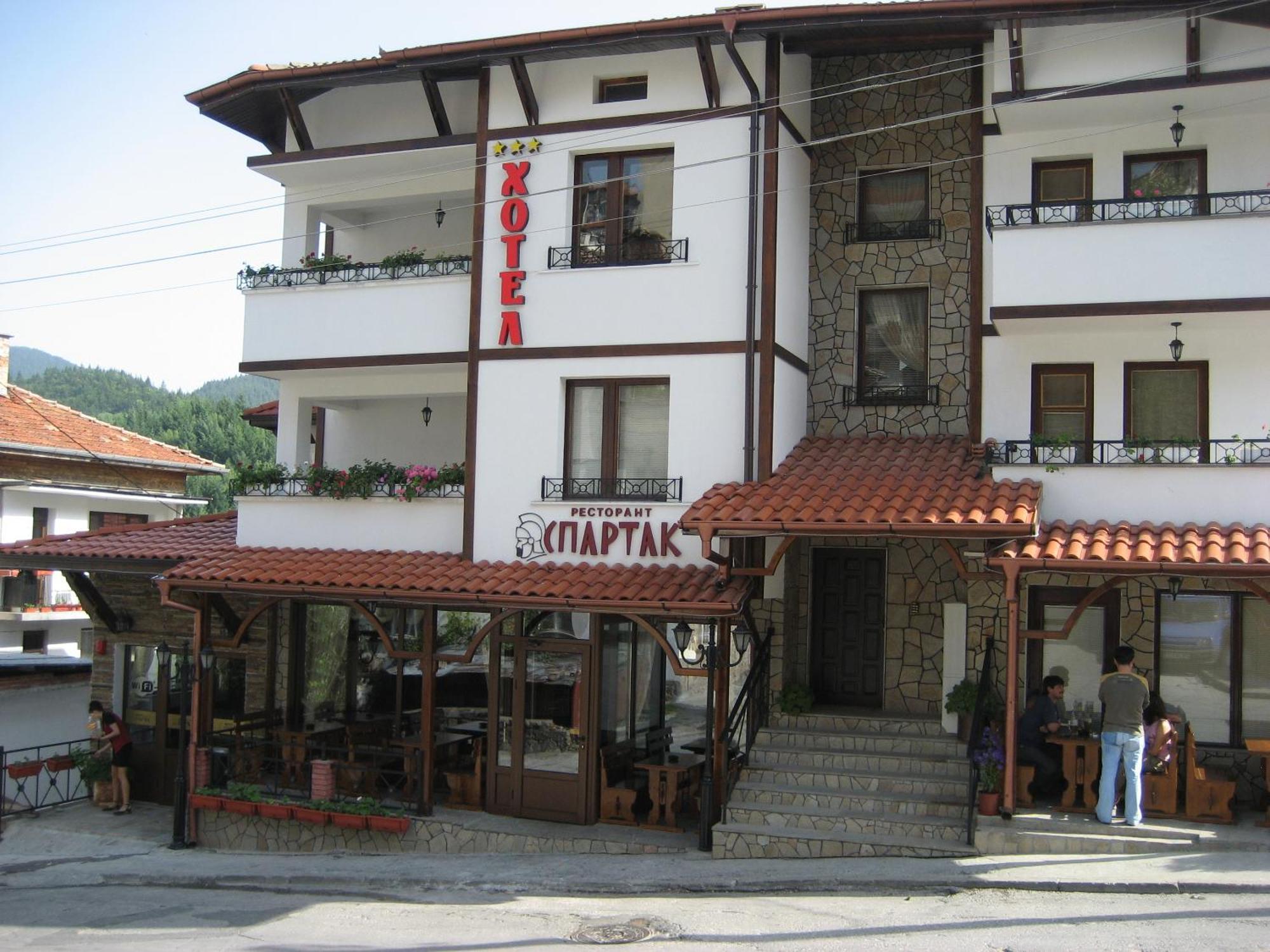 Spartak Family Hotel Smolyan Exterior foto